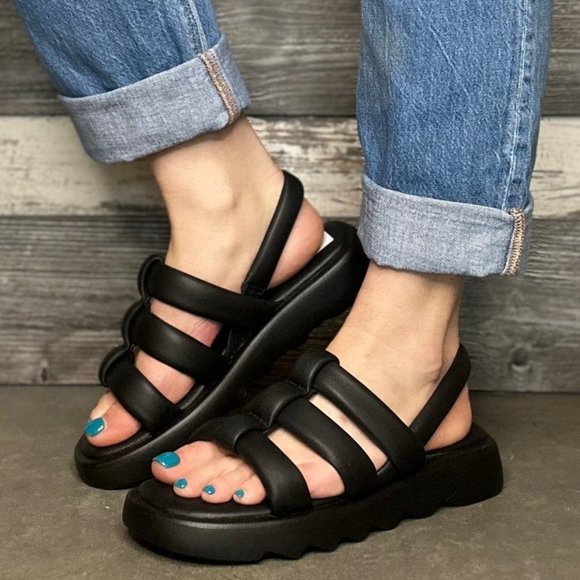 Cougar Juliana Leather Water-repellent Black Sandal - Picture 1 of 4